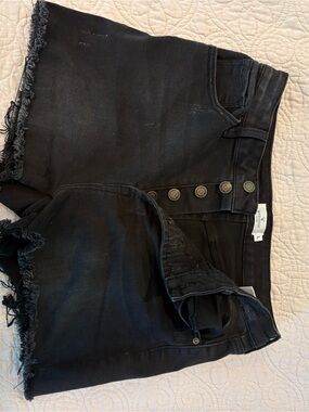 Windsor Black Frayed Hem Jean Shorts